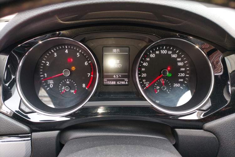 Used Volkswagen Sagitar 2018 180TSI DSG Prestige Edition
