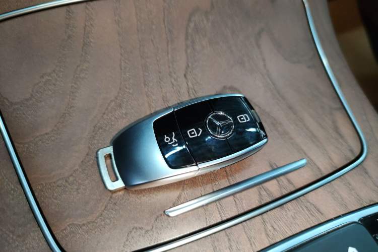 Used Mercedes-Benz E-Class 2022 Revised Version E 300 L Luxury Edition