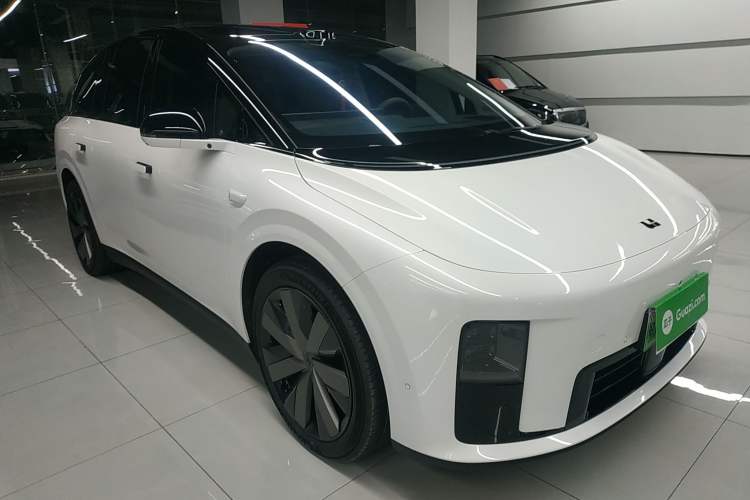 Used Li Auto i8 2025 Model Standard Version