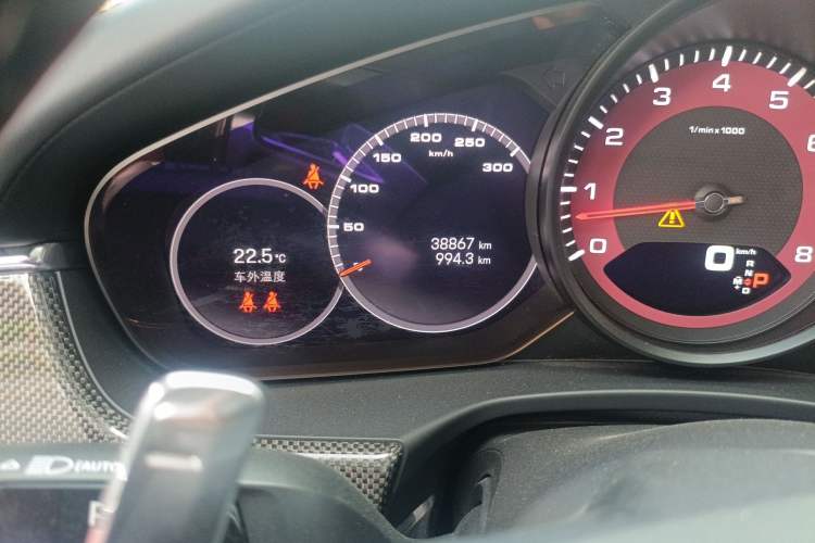 Used Porsche Panamera 2022 Panamera 2.9T Platinum Edition Odometer Close Up