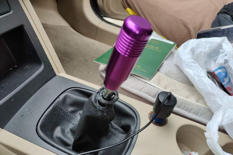 Used Roewe 350 2014 1.5L Manual Xunchi Edition Gear Lever