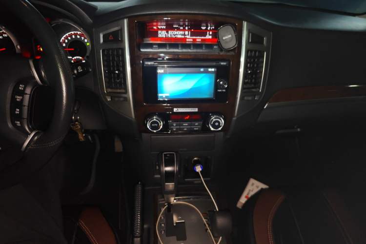 Used Mitsubishi Pajero 