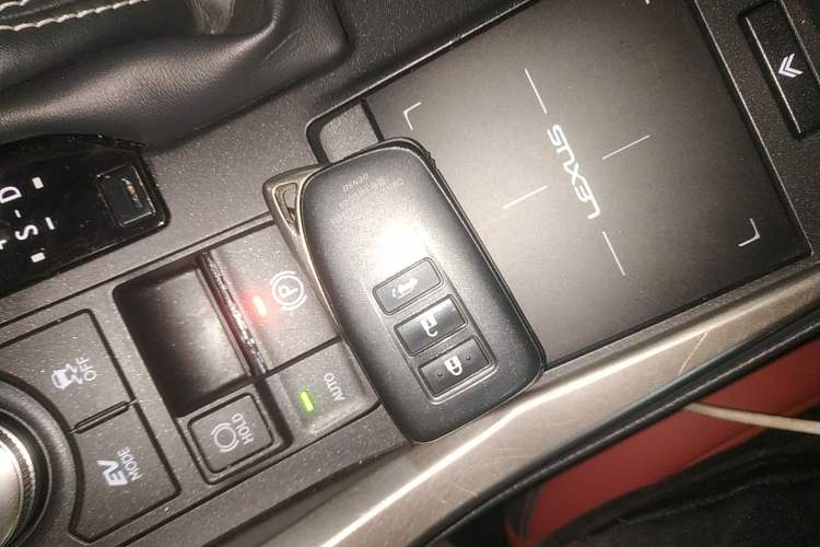 Used Lexus NX 2020 300h Front-Drive FENGSHANG Version China VI Standard