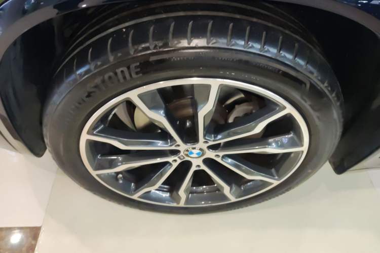 Used BMW X3 2022 Second Facelift xDrive30i Leading Edition M Night Sky Package
