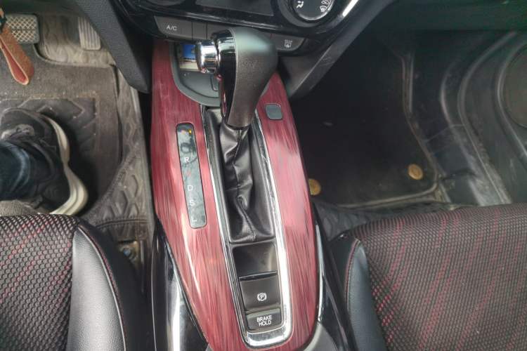 Used Honda XR-V 2015 1.8L EXi CVT Comfort Version
