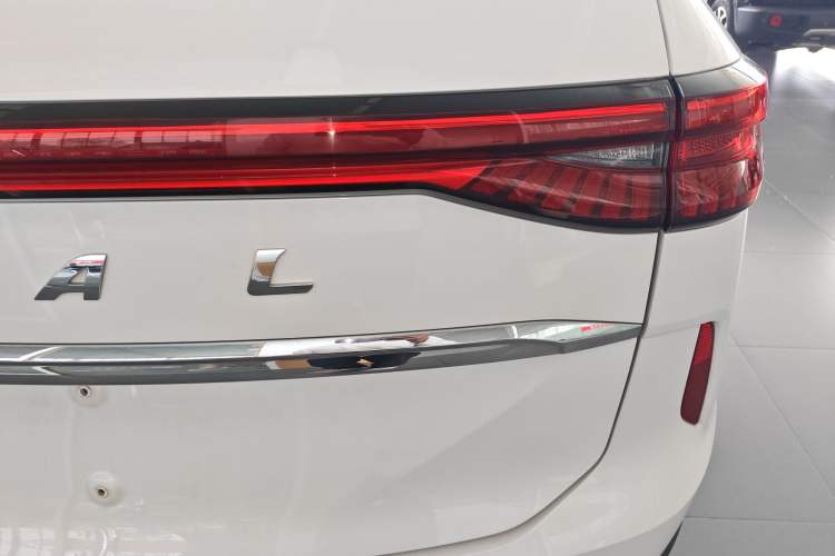 Used Haval H6 2021 3rd Generation 1.5T Automatic Two-Wheel-Drive Supreme Right Rear Taillight