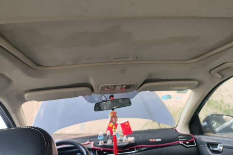 Used Dongfeng Fengon 580 2016 1.8L Manual Comfort Model Headliner