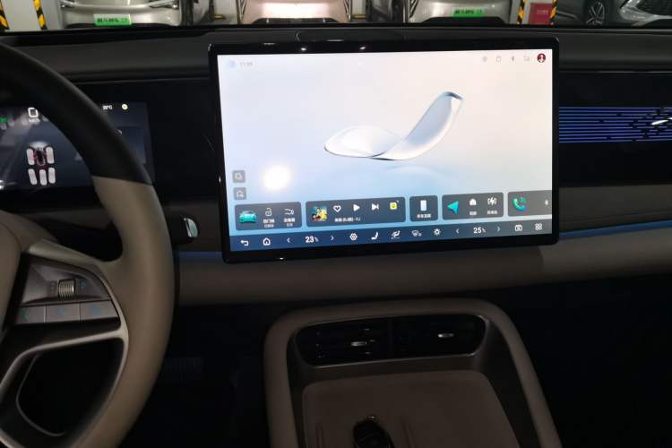 Used BYD Sealion 06 New Energy 2025 Model DM-i 170 Navigation Plus Edition Audio And AC Panel