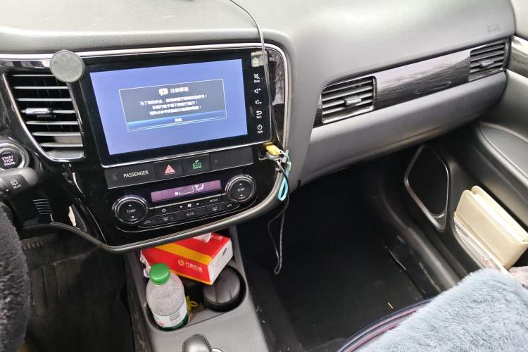 Used Mitsubishi Outlander 2016 2.4L 4x4 Elite Edition 5 Seats
