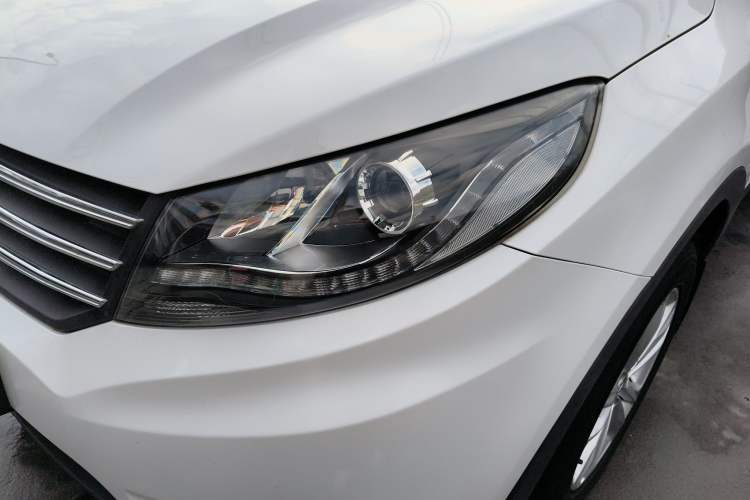 Used Dongfeng Fengon 580 2018 1.8L Manual Comfort Model Left Front Headlight