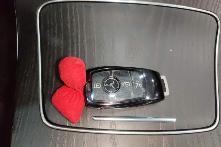 Used Mercedes-Benz E-Class 2023 E 300 L Luxury Model Interior 1