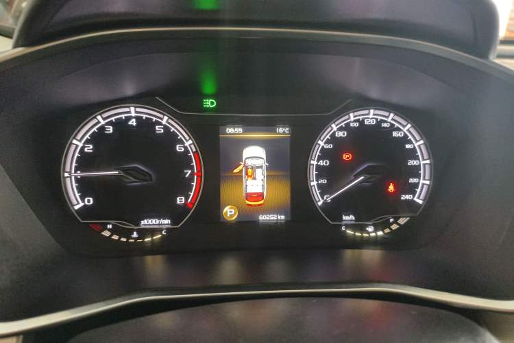 Used Geely Auto Coolray 2019 260T DCT Knight China VI Standard