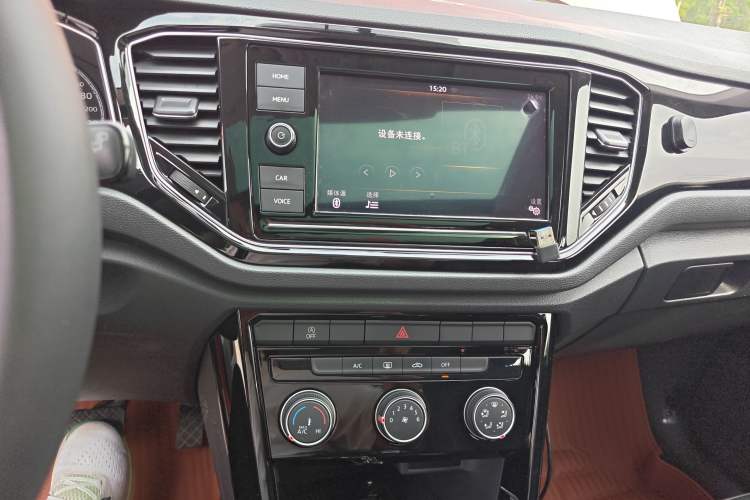 Used Volkswagen T-ROC 2019 280TSI DSG Two-Wheel Drive Comfort Version China VI Standard
