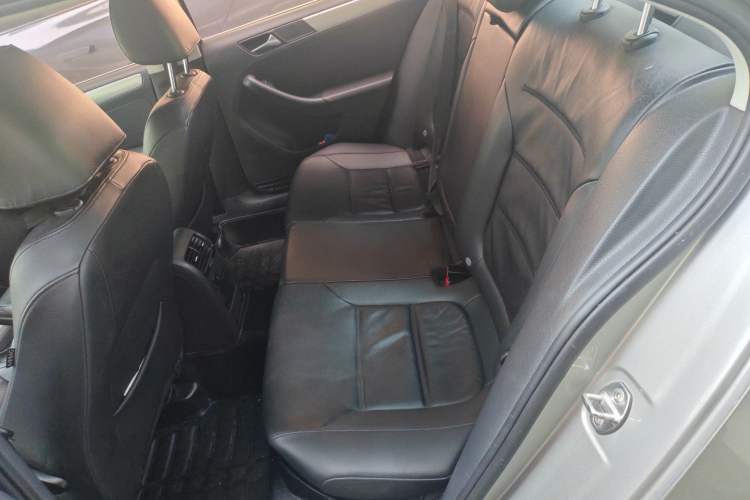 Used Volkswagen Sagitar 2014 1.4TSI Automatic Luxury Model