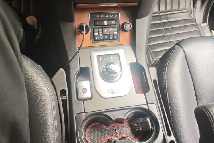 Used Land Rover Discovery 2014 3.0 SDV6 HSE Diesel Edition
