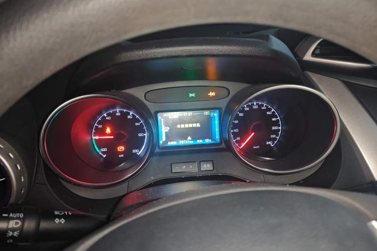 Used BYD Yuan New Energy 2018 EV360 Smart Connected Cool Model