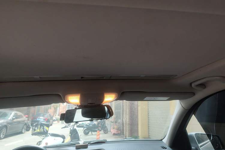 Used Mercedes-Benz C-Class 2013 C 180 Classic Grand Edition