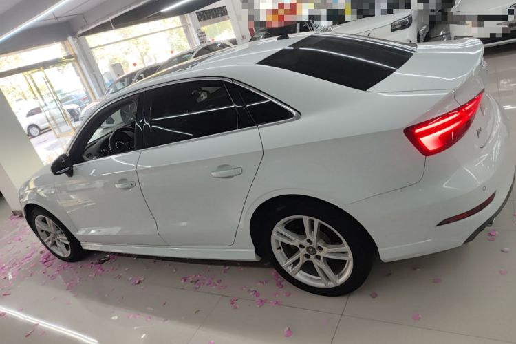 Used Audi A3 2020 Limousine 35 TFSI Fashion Edition China VI Emission Standard