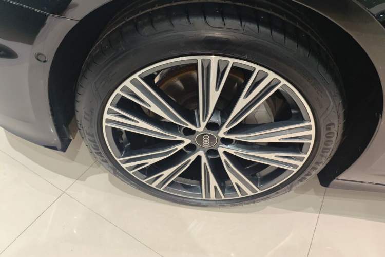 Used Audi A6L 2025 Restyled 45 TFSI quattro Prestige Dynamic Edition
