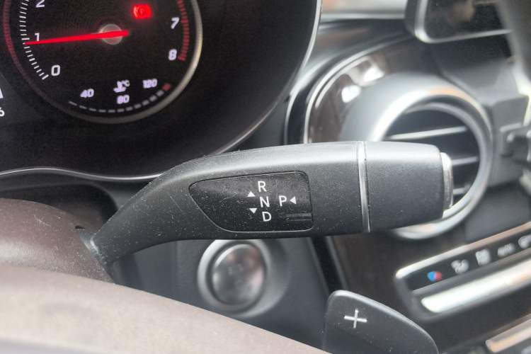 Used Mercedes-Benz GLC 2018 Facelift GLC 260 4MATIC Luxury Edition