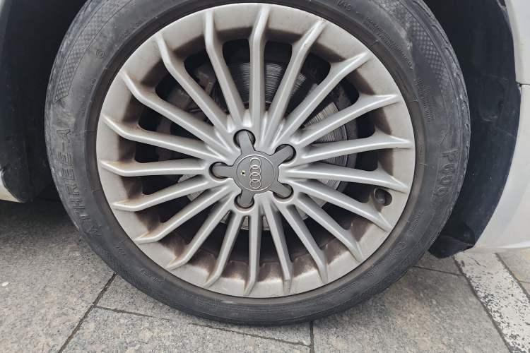 Used Audi A4L 2016 35 TFSI Collector's Edition Automatic Standard Model
