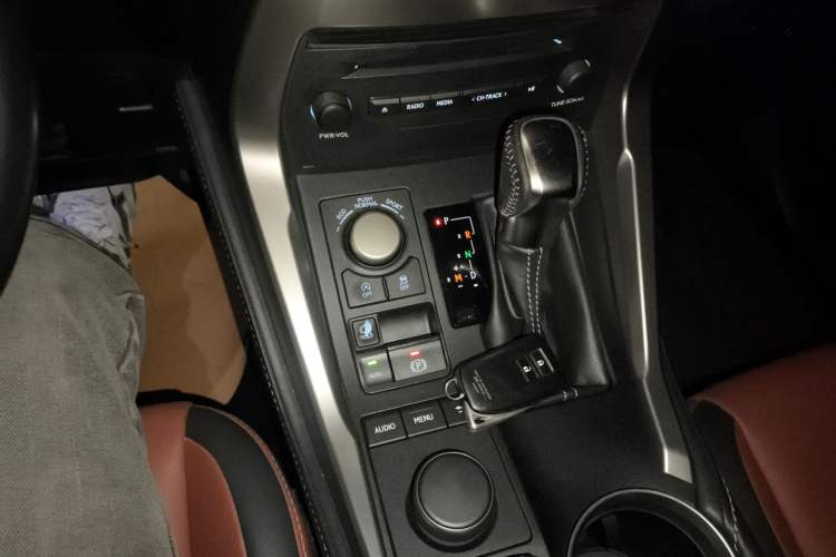 Used Lexus NX 2015 200T All-Wheel-Drive Fēngshàng Edition