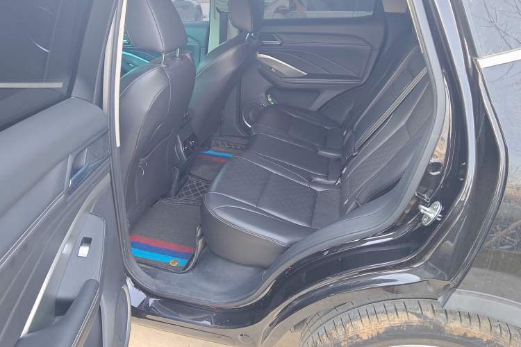 Used Wey VV6 2018 2.0T Four-Wheel Drive Flagship Version China V Standard
