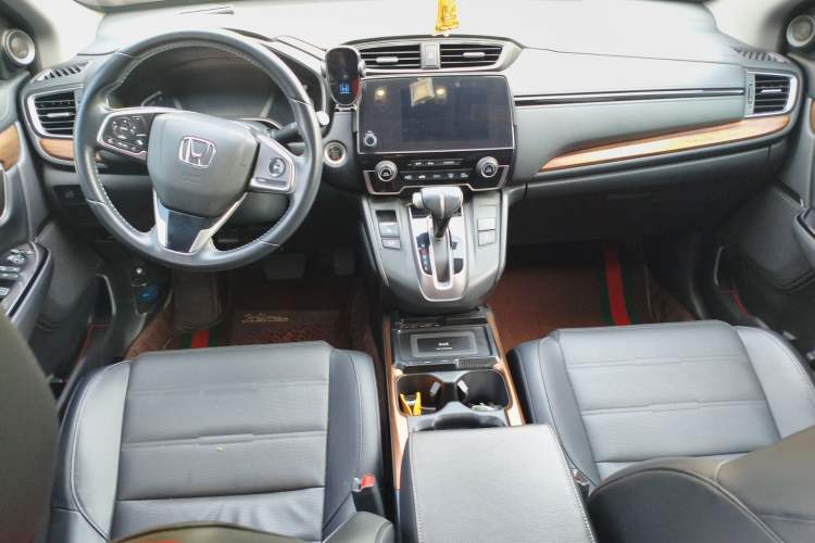 Used Honda CR-V 2019 240TURBO CVT 2WD Fashion Edition China V Center Console
