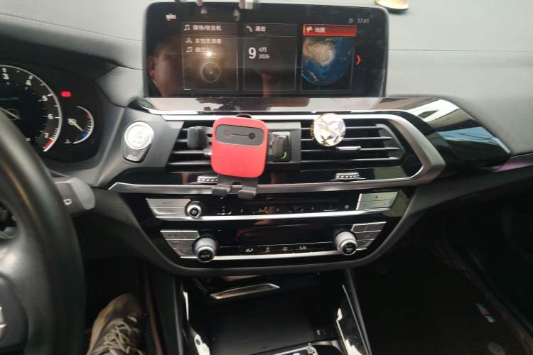 Used BMW X3 2019 xDrive25i Luxury Package Audio And AC Panel