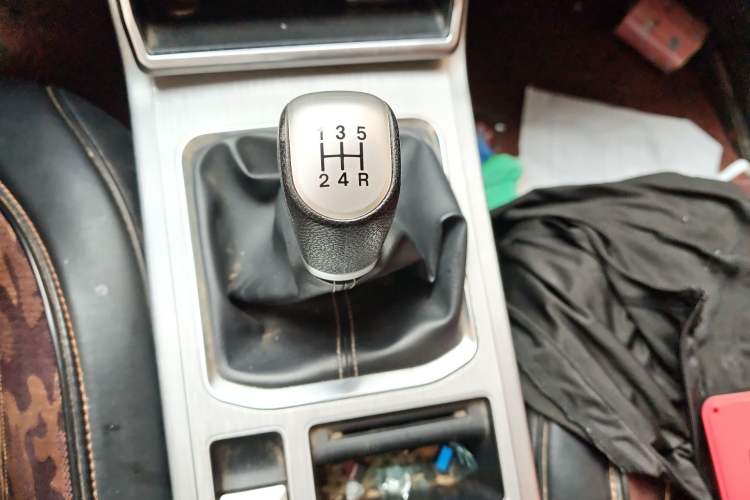 Used Bestune X40 2019 1.6L Manual Luxury Edition China VI
