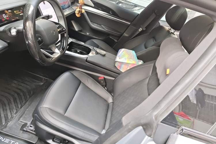 Used NETA S 2024 Pure Electric 520km Rear-Drive AR-HUD Version
