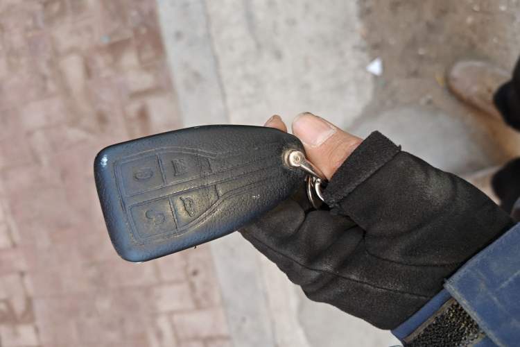 Used Hongqi HS5 2019 2.0T Smart Connect Flagship All-Wheel-Drive Version Vehicle Key