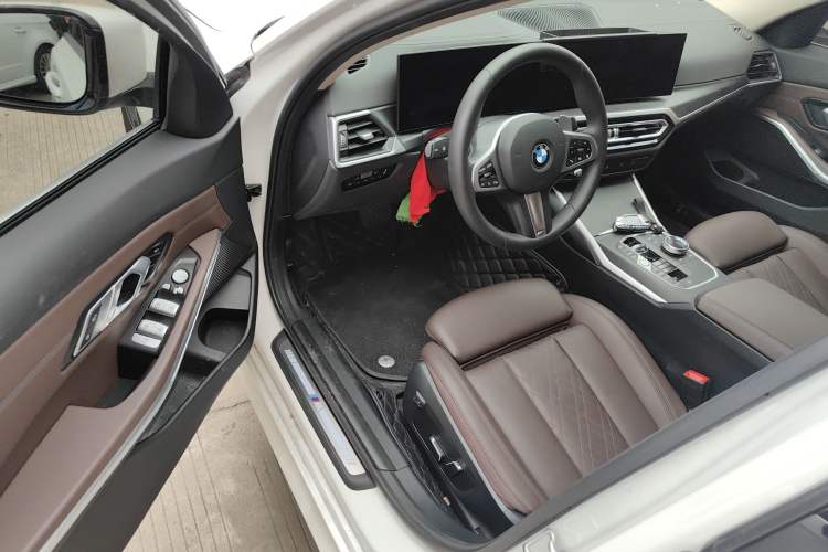 Used BMW 3 Series 2024 325i M Sport Package