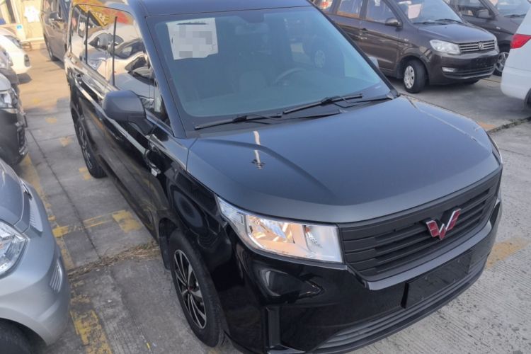 Used Wuling Hongguang PLUS 2020 1.5L Manual Standard Edition 5 Seats
