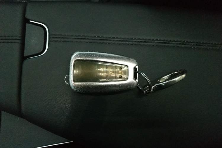 Used Toyota Avalon 2019 2.5L Touring Premium Version China VI Standard