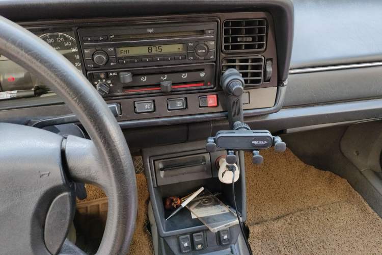 Used Volkswagen Santana Classic 2007 1.8L Jingchang Model Audio And AC Panel