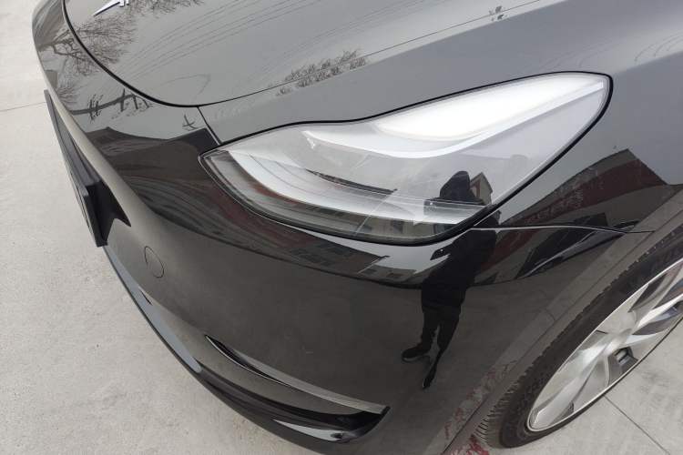 Used Tesla Model Y 2021 Standard Range Rear-Wheel Drive Version
