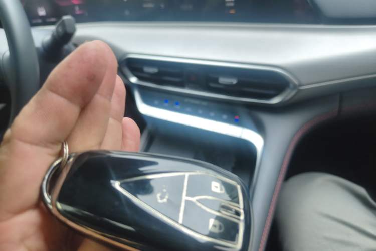 Used Changan UNI-T 2021 1.5T Excellence Model
