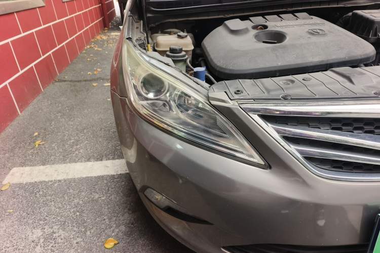 Used CHANGAN Eado 2012 1.6L Manual Luxury Model China IV Standard