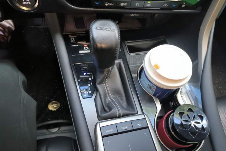 Used Lexus RX 2020 Revised Version 300 Two-Wheel Drive Elite Edition
