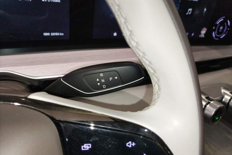 Used EXEED Stellar C-DM 2024 1.5T Long-Range Pro Gear Lever