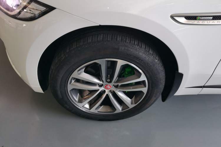 Used Jaguar F-PACE 2016 3.0 SC Four-Wheel Drive R-Sport Sport Edition