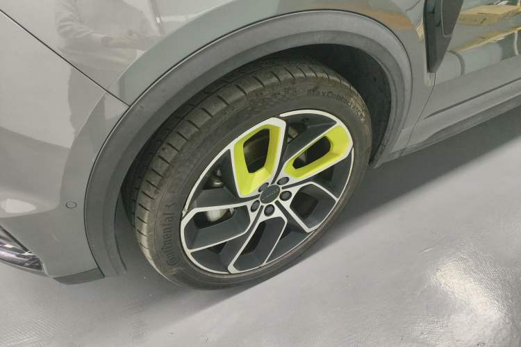 Used Lynk & Co 05 2020 2.0TD Two-Wheel Drive Shine Halo
