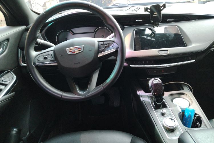 Used Cadillac XT4 2022 28T Two-Wheel Drive Fashion Edition