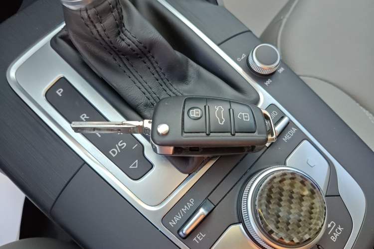 Used Audi A3 2020 Sportback 35 TFSI Fashion Edition China VI Emission Standard