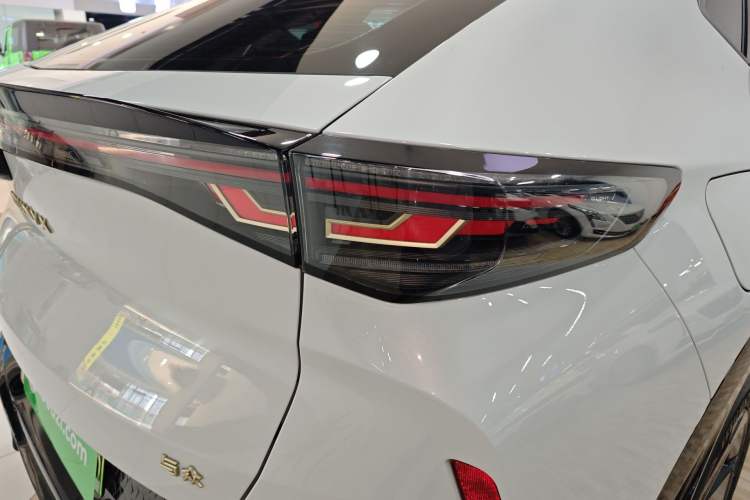 Used Volkswagen ID.UNYX 2024 Ultra Long-Range Version Exterior 3