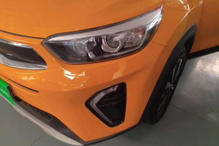 Used Kia kx1 Stonic 2019 1.4L Automatic Sport Edition China VI Left Front Headlight