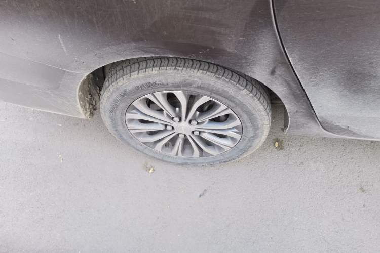 Used Buick GL8 2020 Land Cruiser Executive Class 652T Comfort Model
