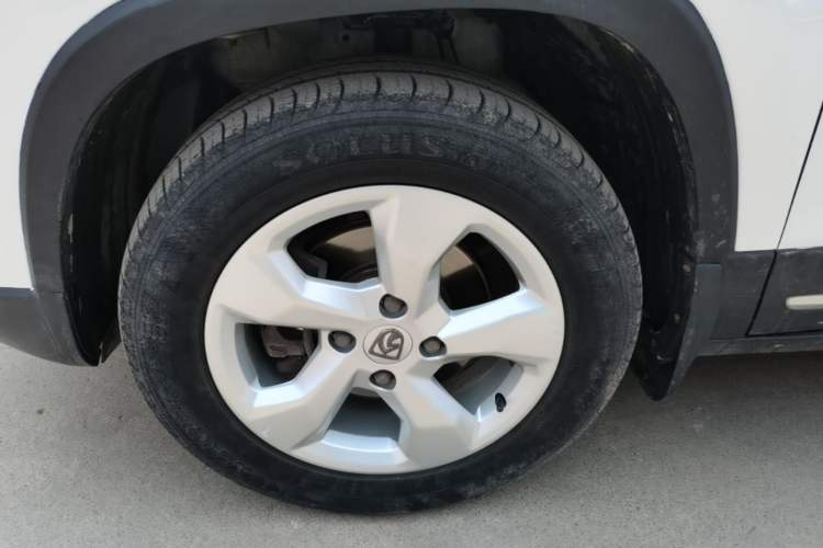 Used Baojun 510 2017 1.5L Manual Fashion Model