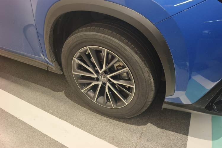 Used Lexus NX 2022 350h Front-Wheel-Drive Innovation Edition